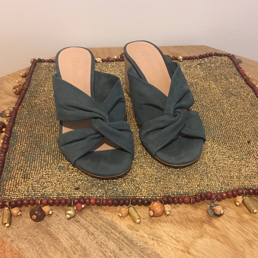 Madewell Sari Crisscross Sandal Midnight Spruce